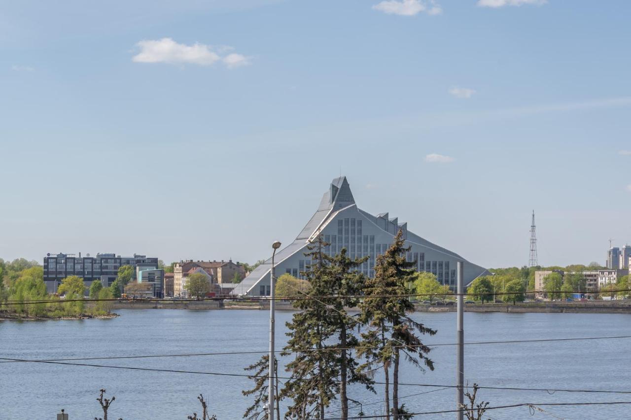 Cosy Studio With River View Riga Dış mekan fotoğraf